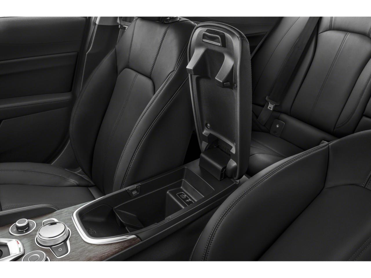 2021 Alfa Romeo Giulia Vehicle Photo in Pleasant Hills, PA 15236