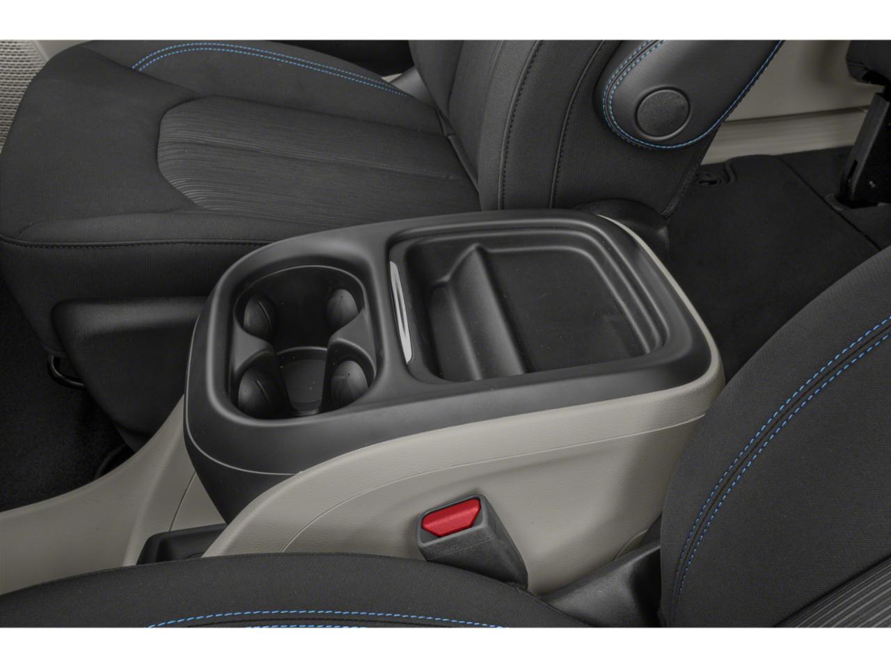 2021 Chrysler Pacifica Vehicle Photo in Cedar Rapids, IA 52402