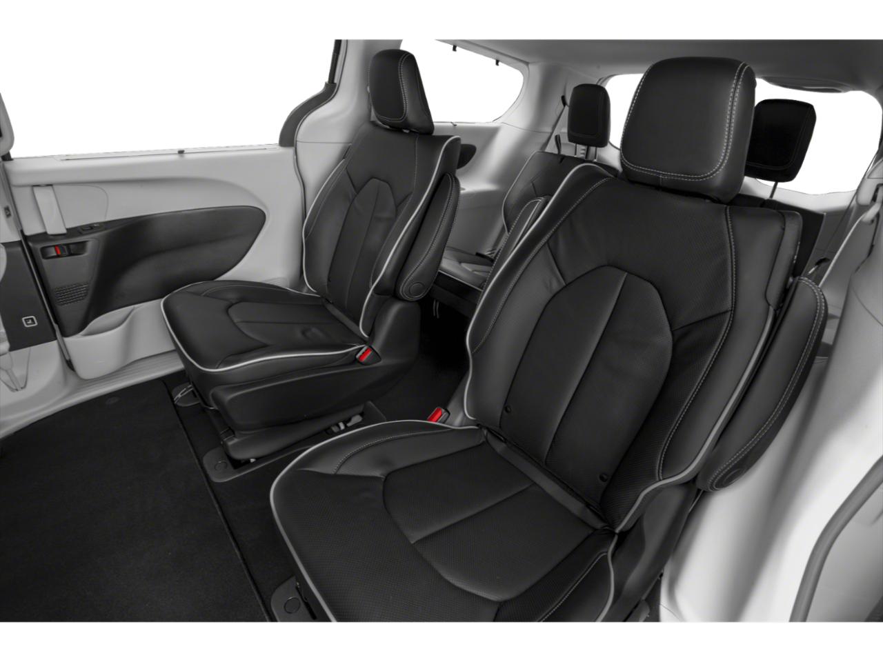 2021 Chrysler Pacifica Vehicle Photo in Marion, IA 52302