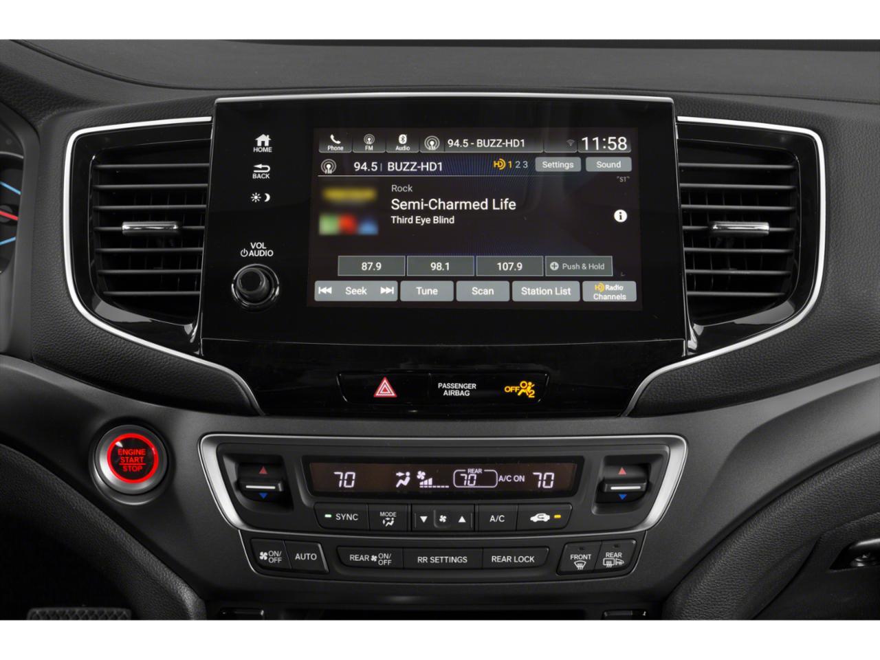 2021 Honda Pilot Vehicle Photo in Cedar Rapids, IA 52402