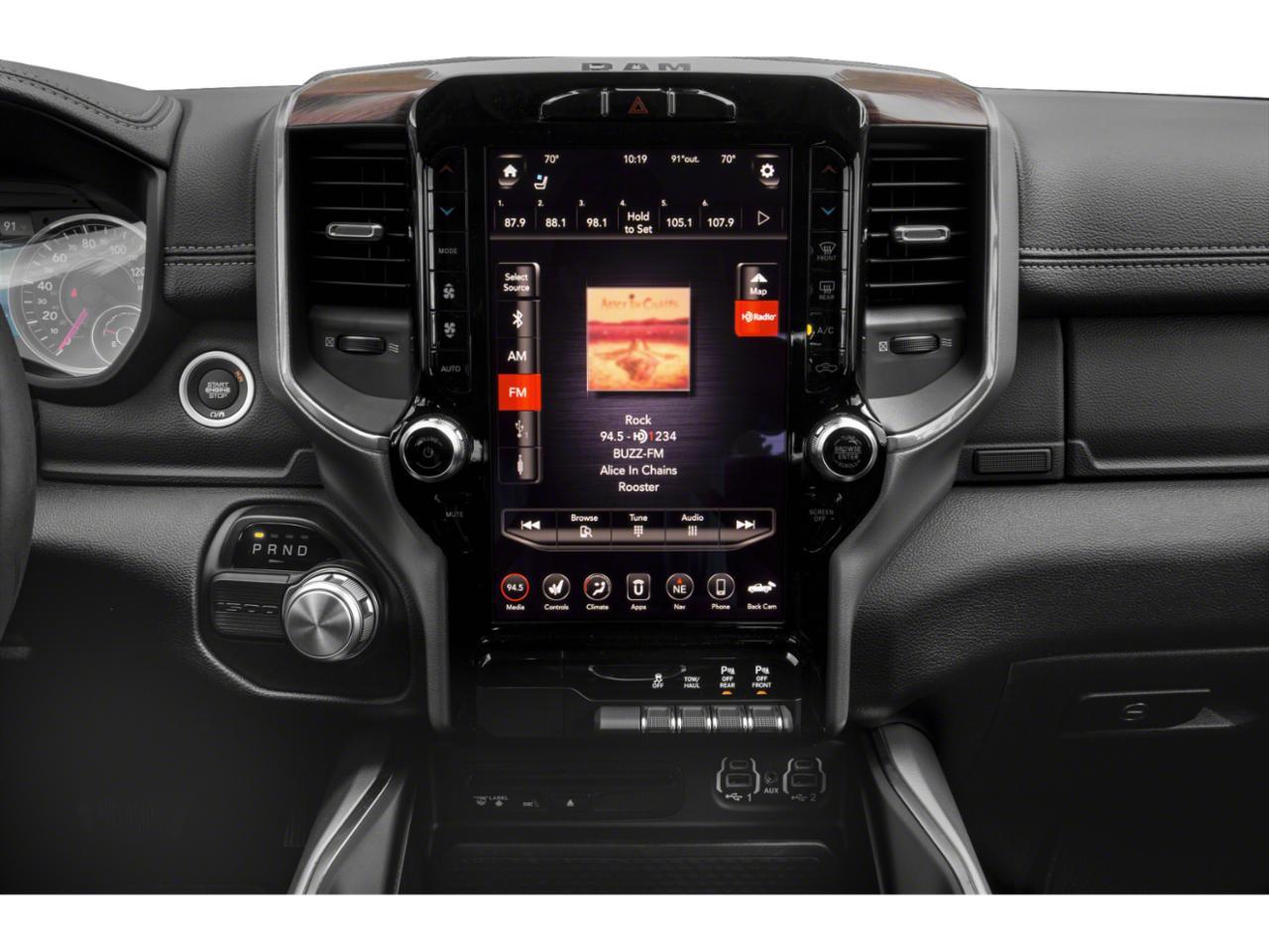 2021 Ram 1500 Vehicle Photo in Marion, IA 52302