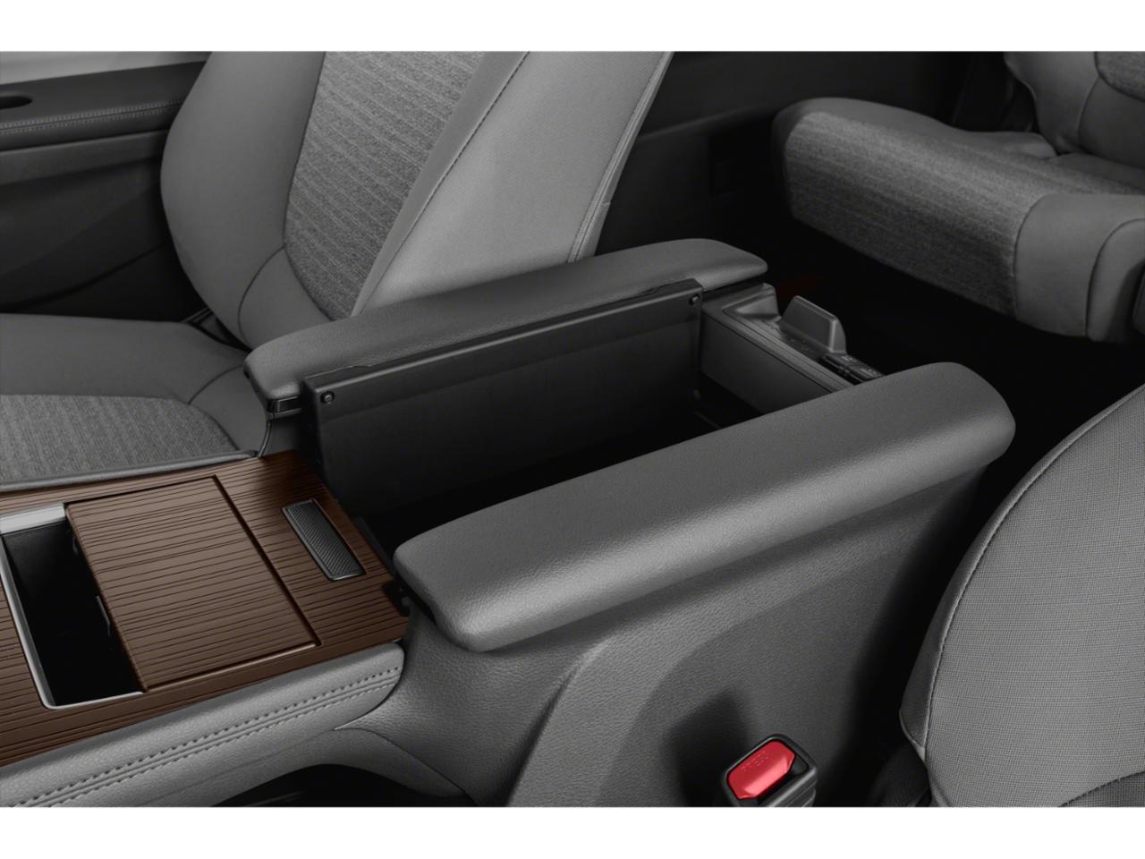 2021 Toyota Sienna Vehicle Photo in STOCKTON, CA 95212-2838