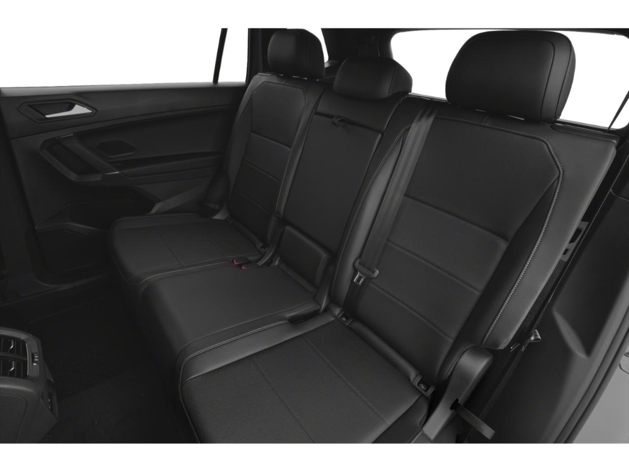 2021 Volkswagen Tiguan Vehicle Photo in Merrillville, IN 46410