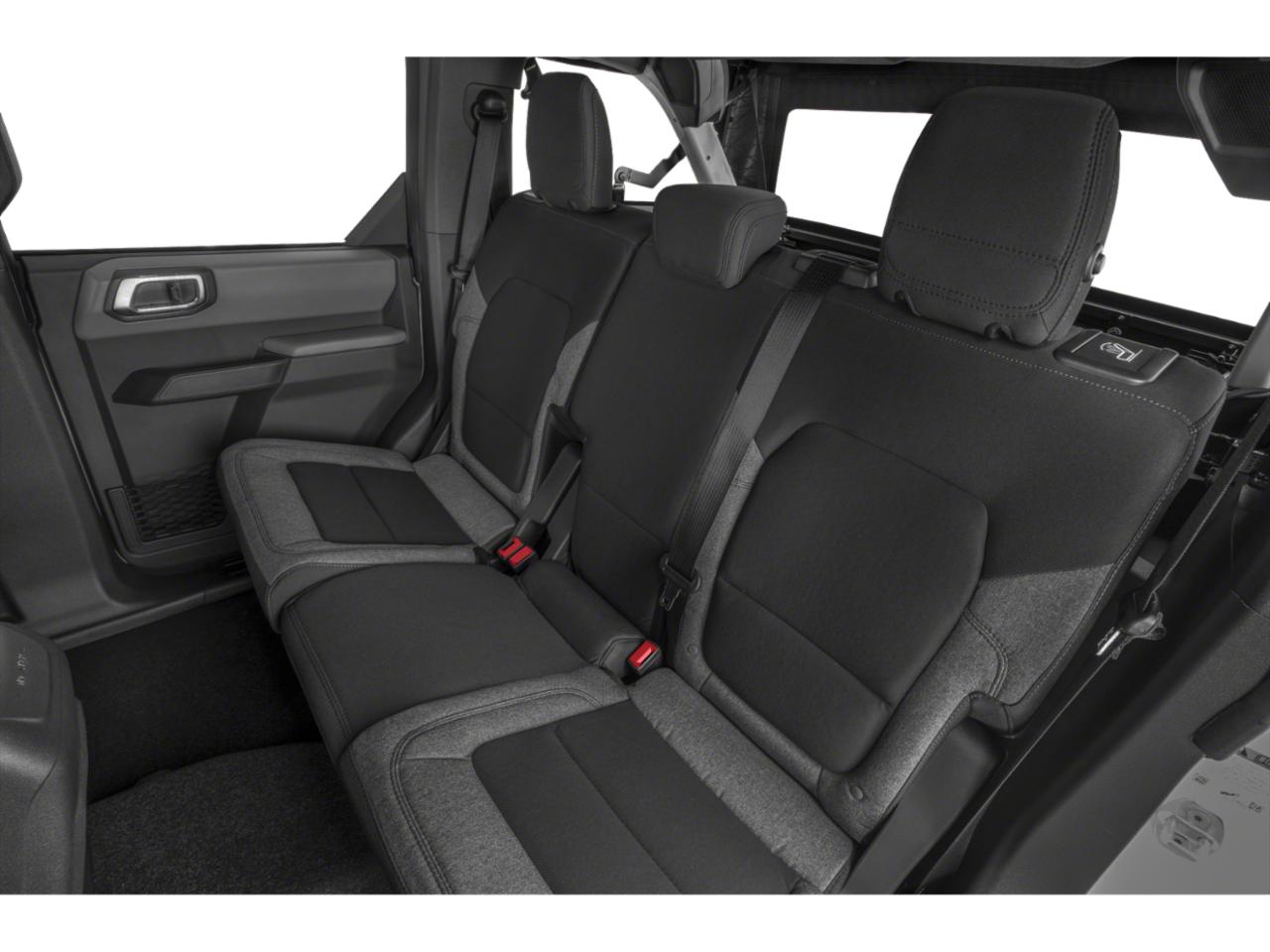 2022 Ford Bronco Vehicle Photo in Cedar Rapids, IA 52402
