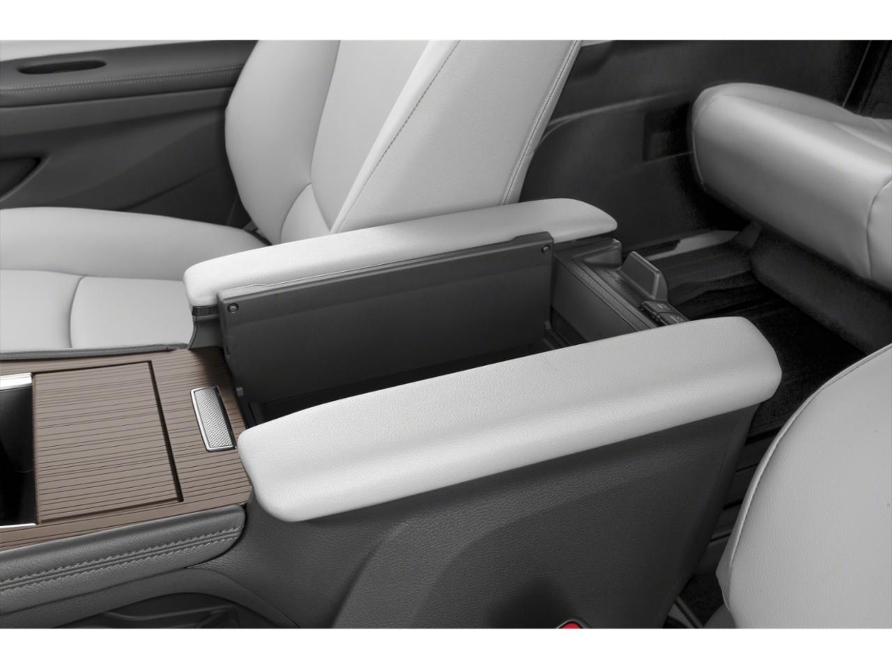 2022 Toyota Sienna Vehicle Photo in Cedar Rapids, IA 52402