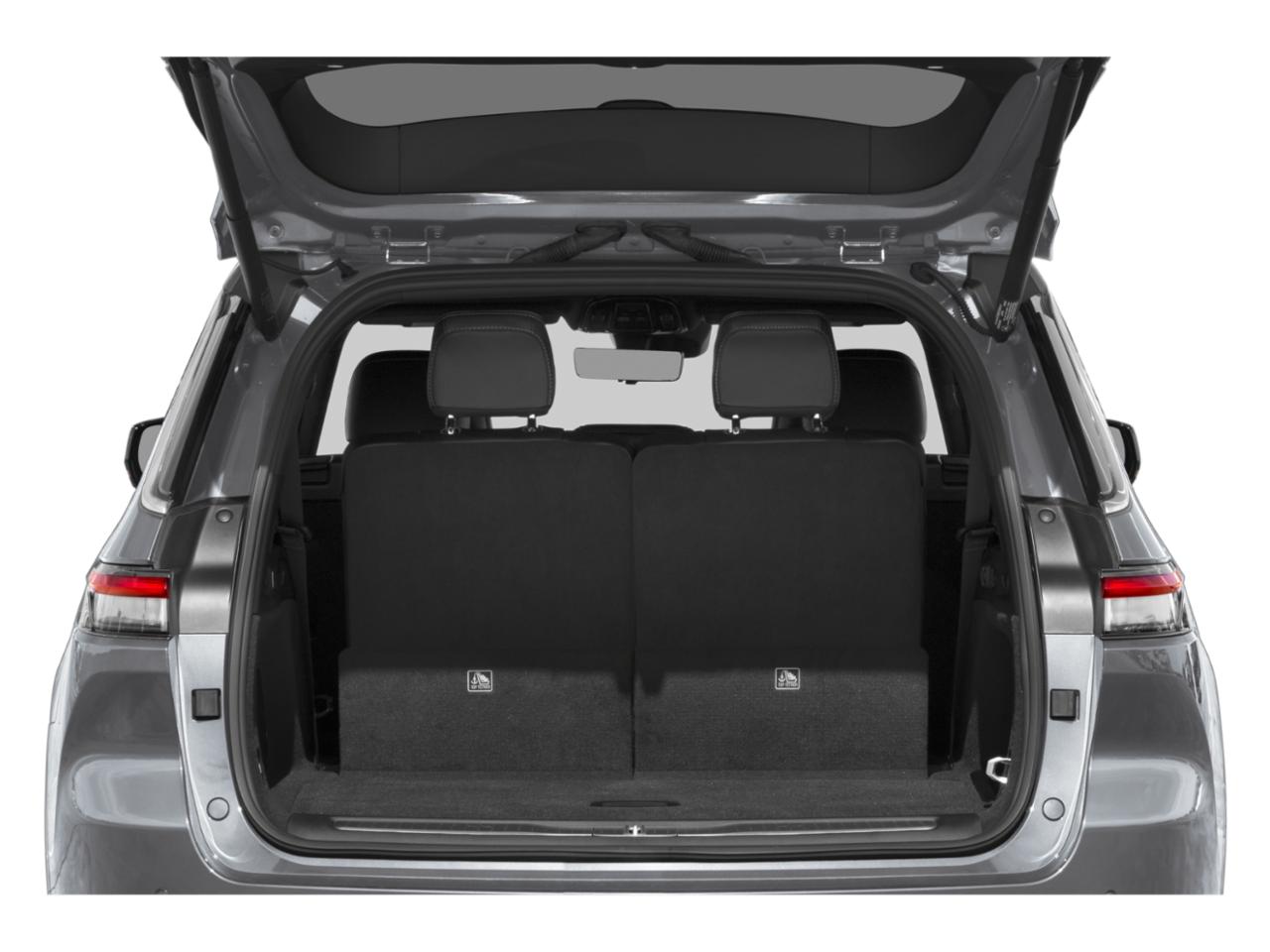 2023 Jeep Grand Cherokee L Vehicle Photo in TOPEKA, KS 66609-0000