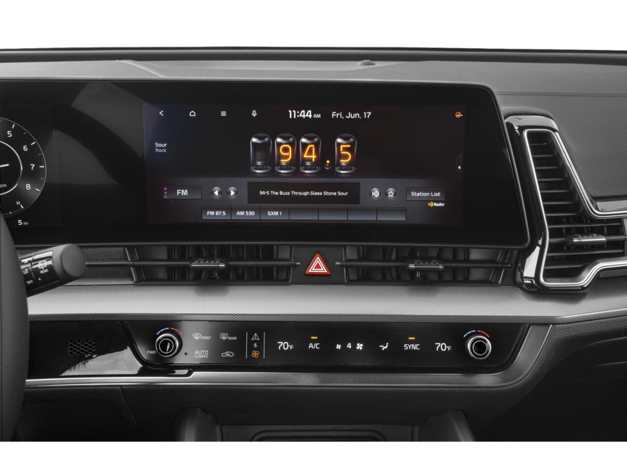 2023 Kia Sportage Vehicle Photo in INDEPENDENCE, MO 64055-1314