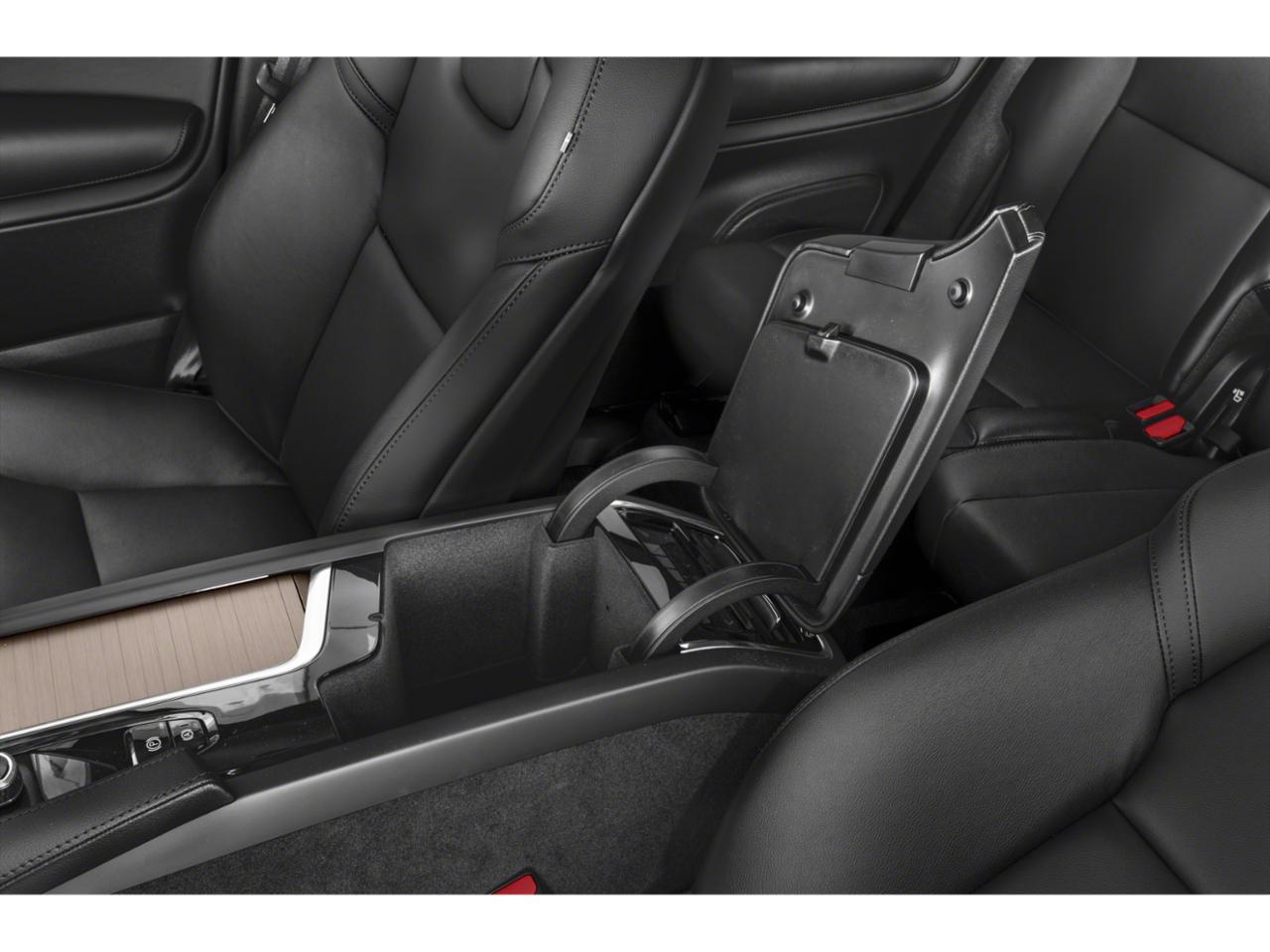 2023 Volvo XC90 Vehicle Photo in Appleton, WI 54913