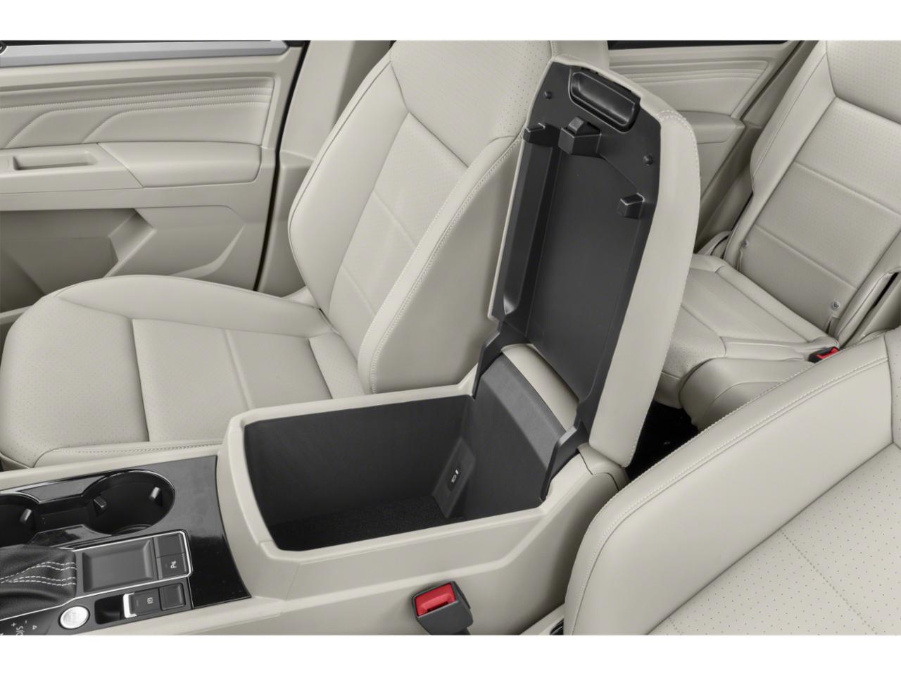 2023 Volkswagen Atlas Vehicle Photo in Marion, IA 52302