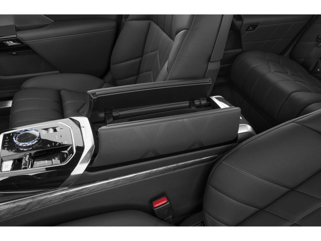 2024 BMW i7 Vehicle Photo in Muncy, PA 17756