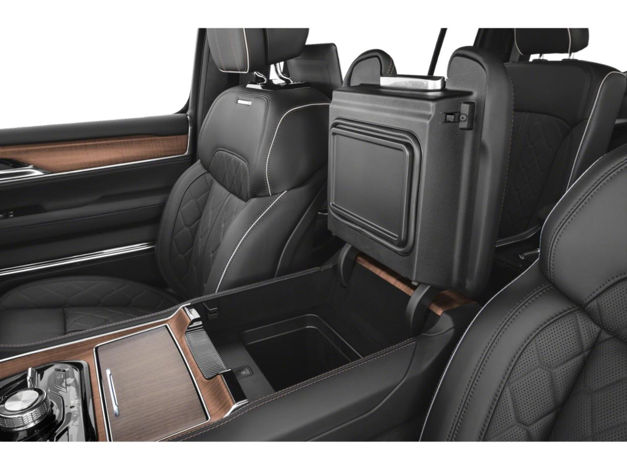 2024 Jeep Grand Wagoneer Vehicle Photo in Seguin, TX 78155