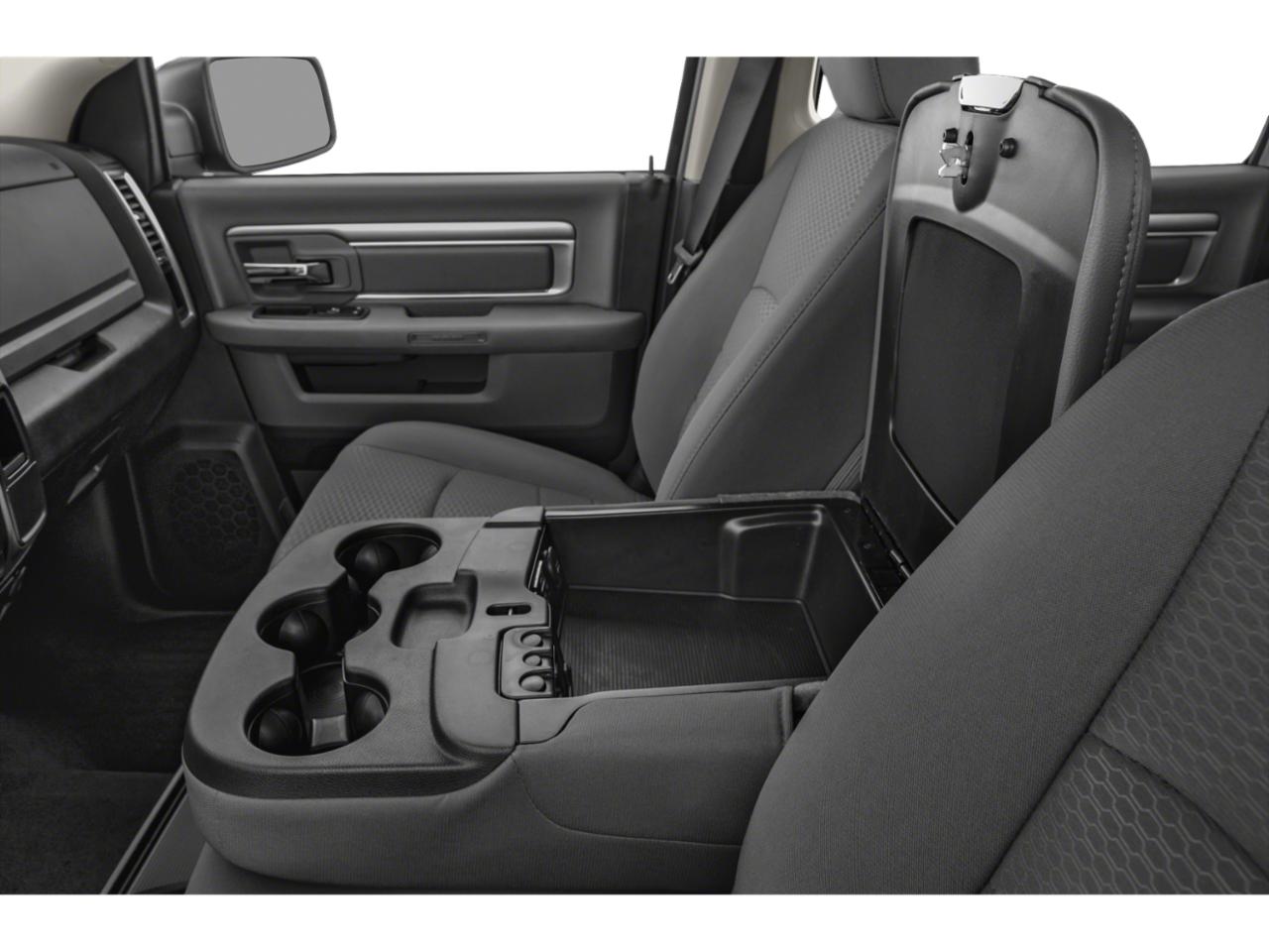 2024 Ram 1500 Classic Vehicle Photo in BRUNSWICK, GA 31525-1881
