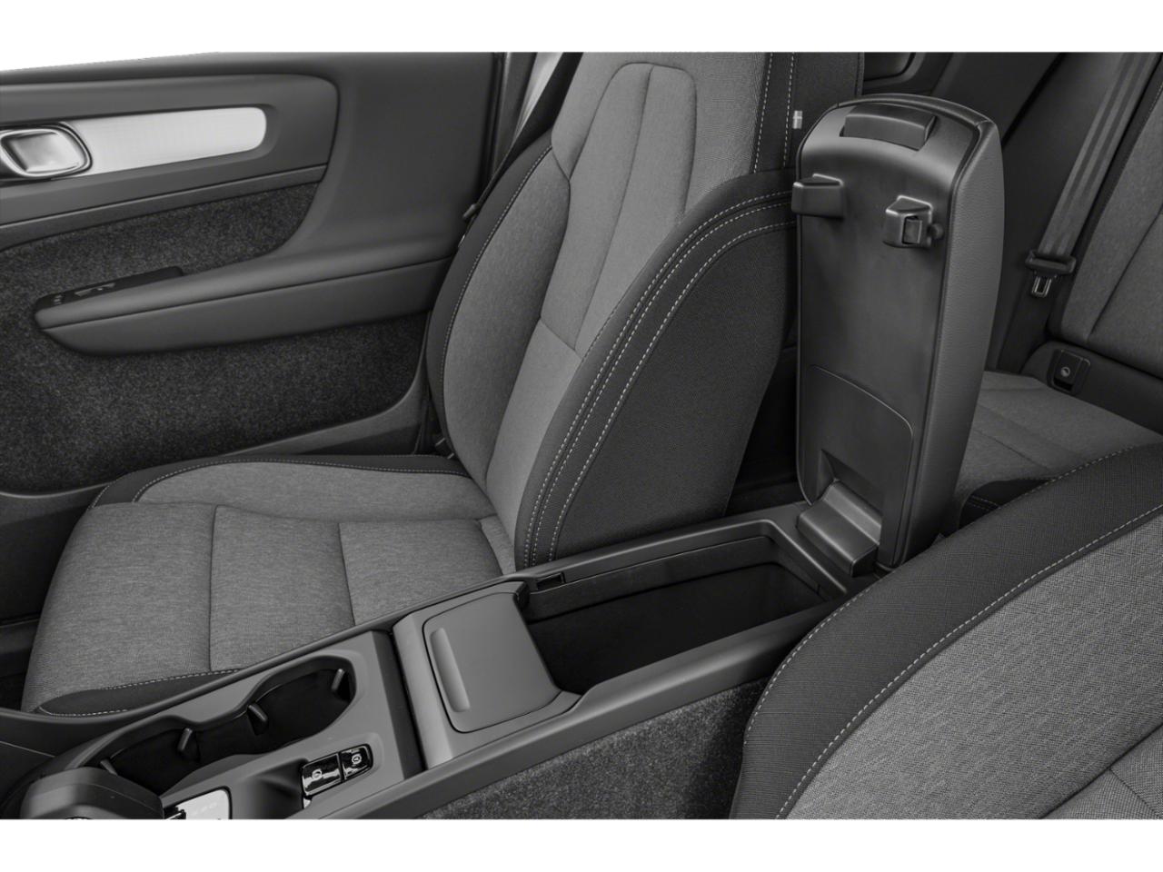 2024 Volvo XC40 Vehicle Photo in HARRISBURG, PA 17111-1033