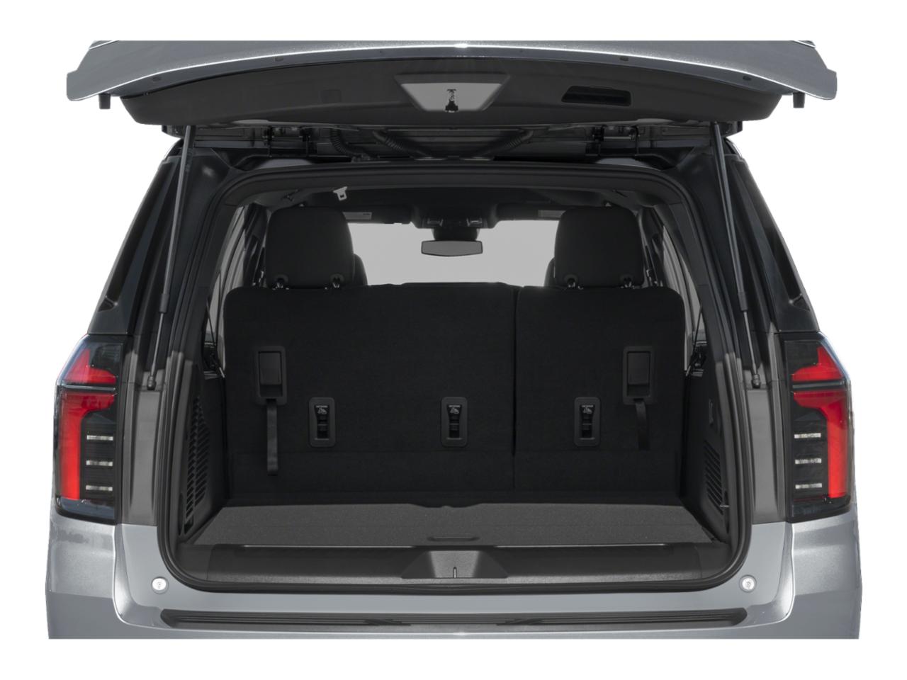 2025 Chevrolet Suburban Vehicle Photo in Denton, TX 76205