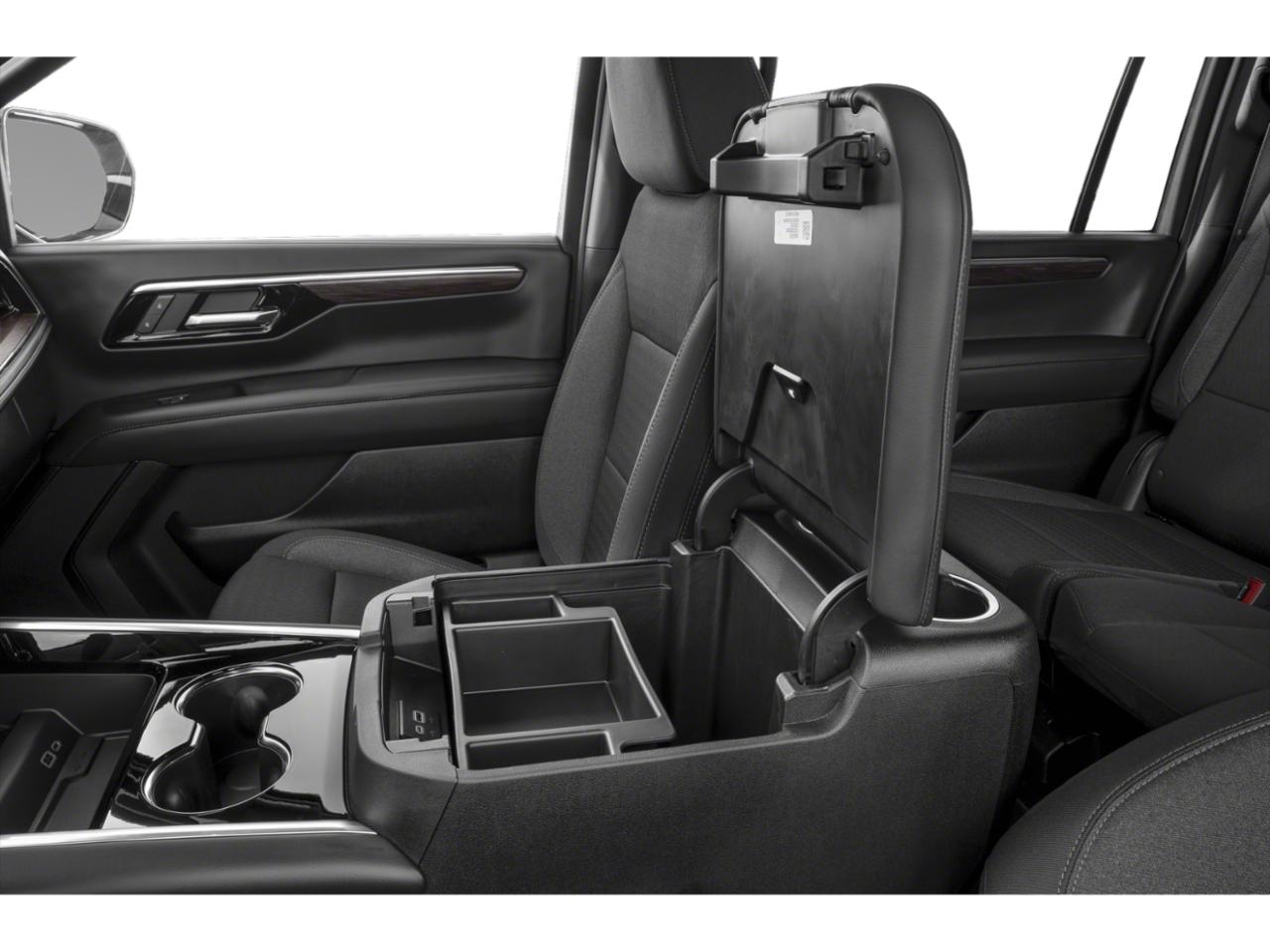 2025 Chevrolet Suburban Vehicle Photo in Denton, TX 76205