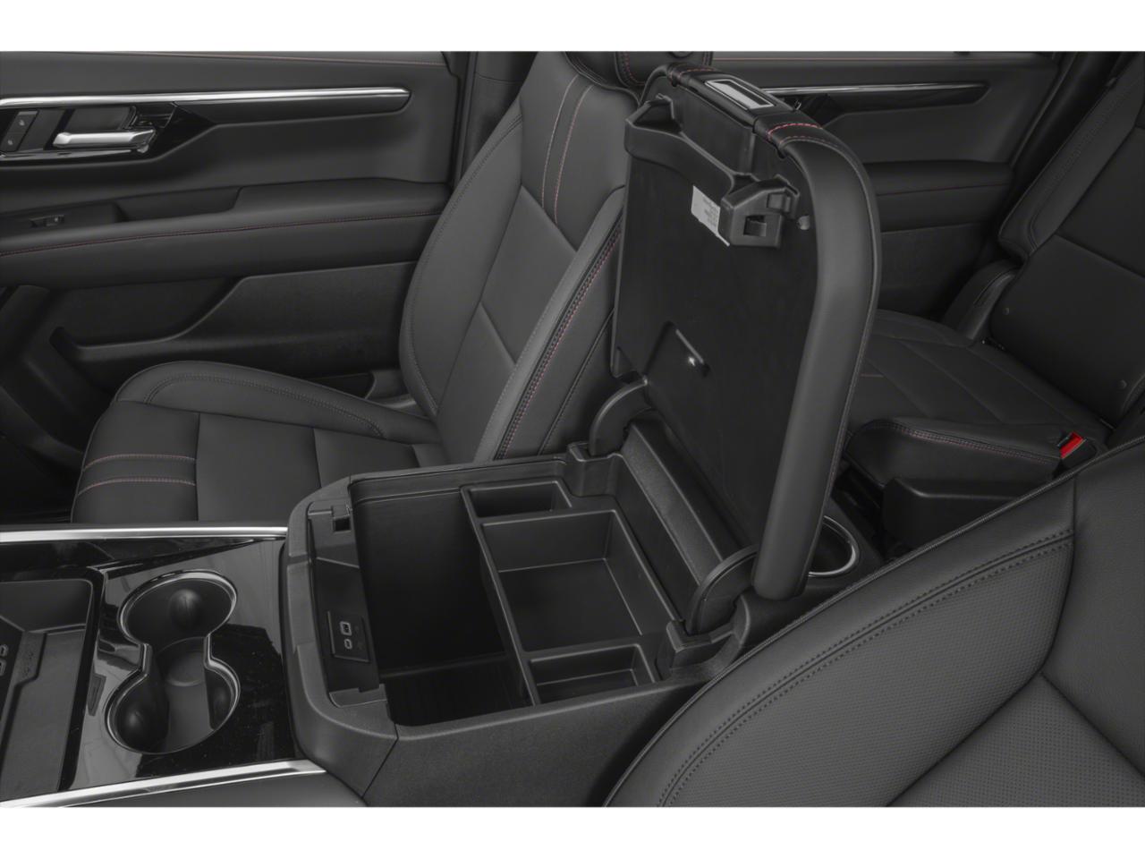 2025 Chevrolet Suburban Vehicle Photo in Denton, TX 76205