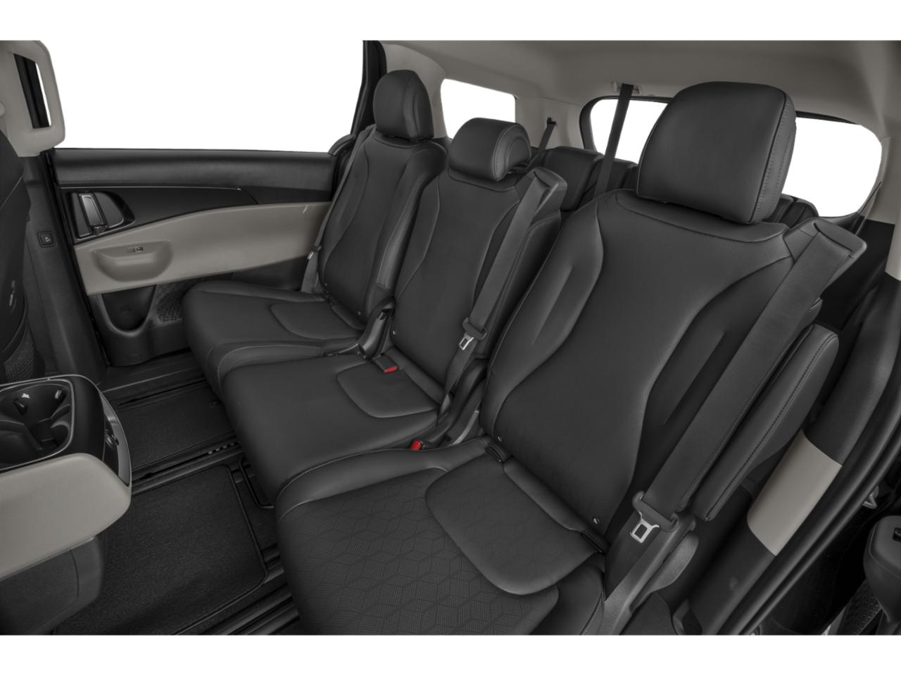 2025 Kia Carnival Vehicle Photo in Westbrook, ME 04092