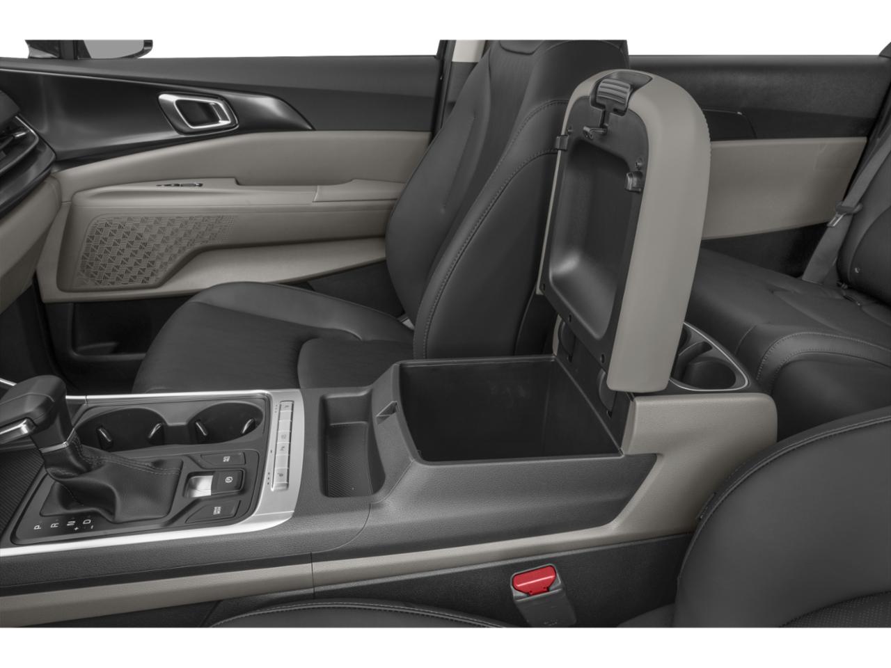 2025 Kia Carnival Vehicle Photo in Westbrook, ME 04092