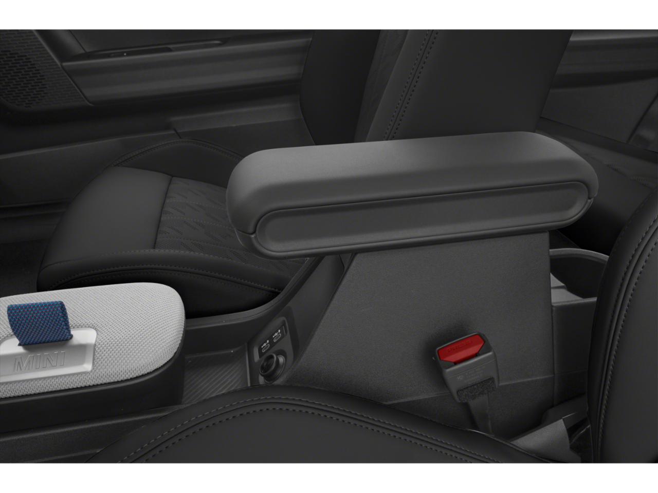 2025 MINI Cooper S Hardtop 2 Door Vehicle Photo in PORTSMOUTH, NH 03801-4196