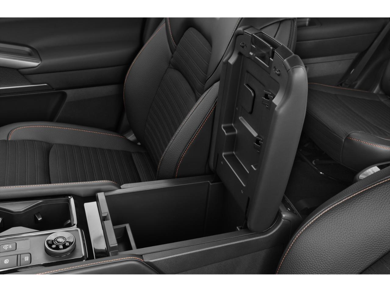 2025 Nissan Pathfinder Vehicle Photo in Seguin, TX 78155