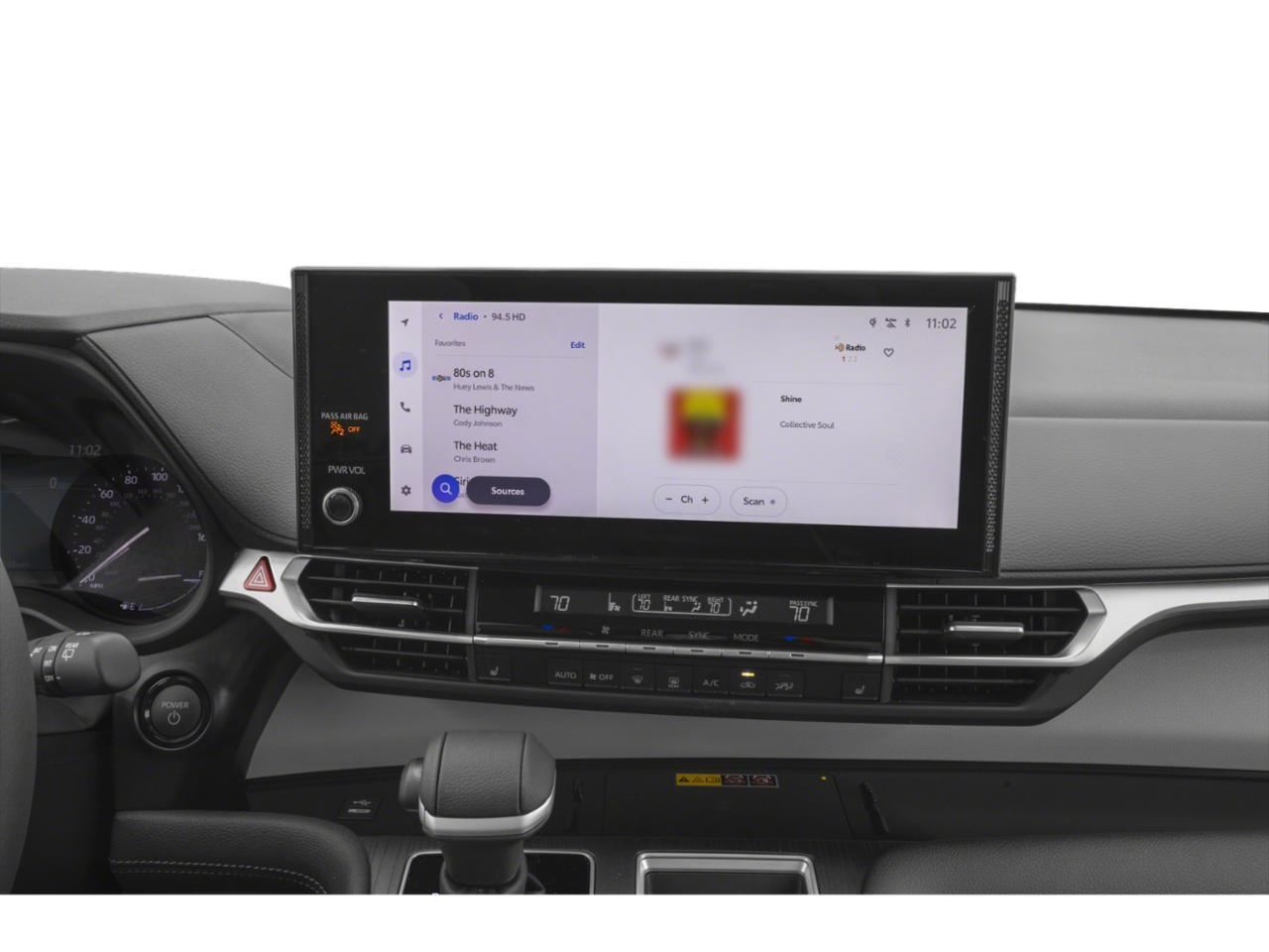 2025 Toyota Sienna Vehicle Photo in Flemington, NJ 08822