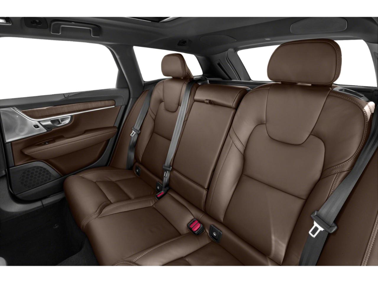 2025 Volvo V90 Cross Country Vehicle Photo in KANSAS CITY, MO 64114-4545