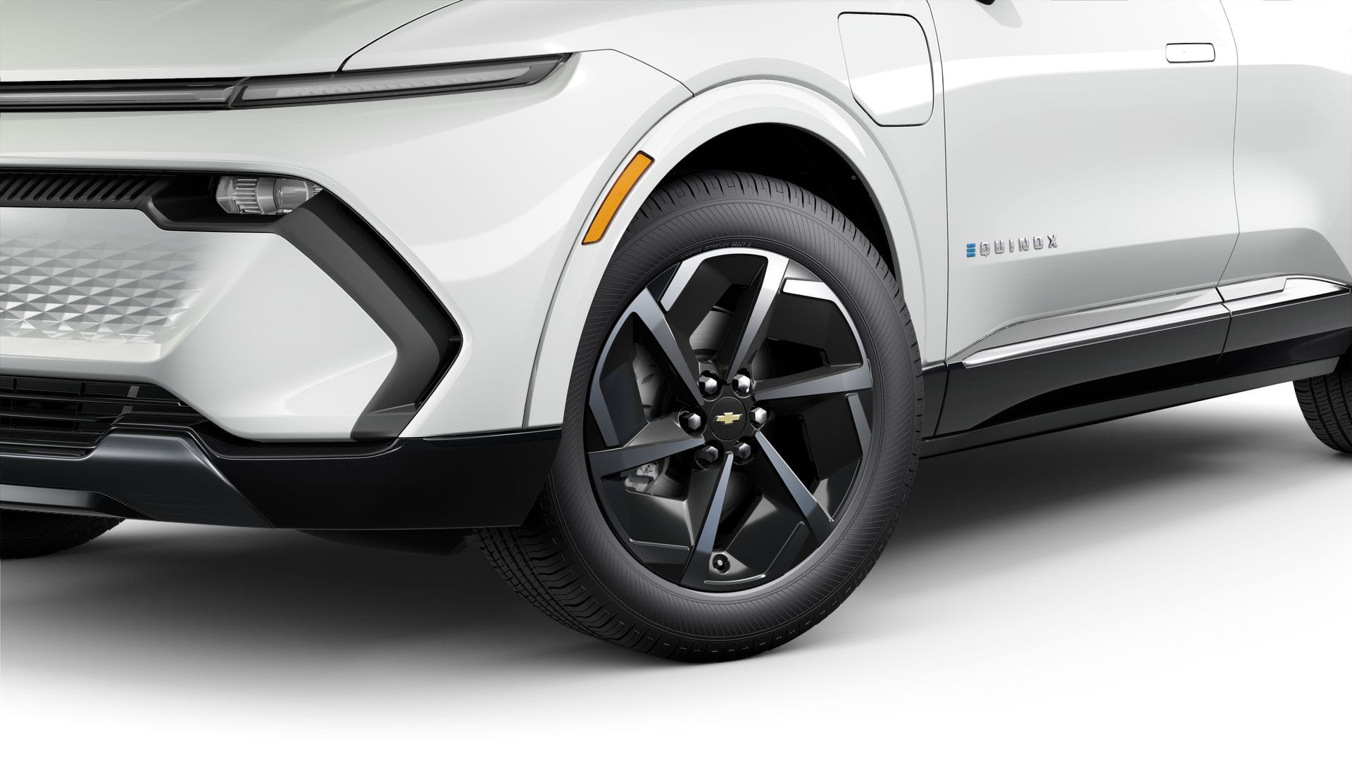 2025 Chevrolet Equinox EV Vehicle Photo in MOON TOWNSHIP, PA 15108-2571