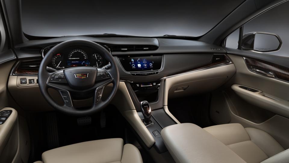 2017 Cadillac XT5 Vehicle Photo in KANSAS CITY, MO 64114-4545