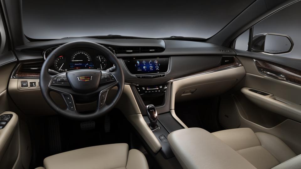 2019 Cadillac XT5 Vehicle Photo in DENTON, TX 76210-9321