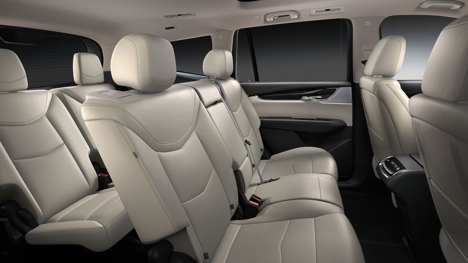 2024 Cadillac XT6 Vehicle Photo in LEOMINSTER, MA 01453-2952