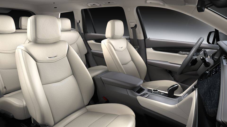 2025 Cadillac XT6 Vehicle Photo in LEOMINSTER, MA 01453-2952