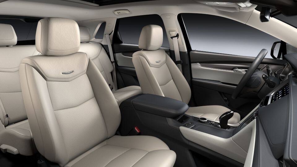 2025 Cadillac XT5 Vehicle Photo in LEOMINSTER, MA 01453-2952