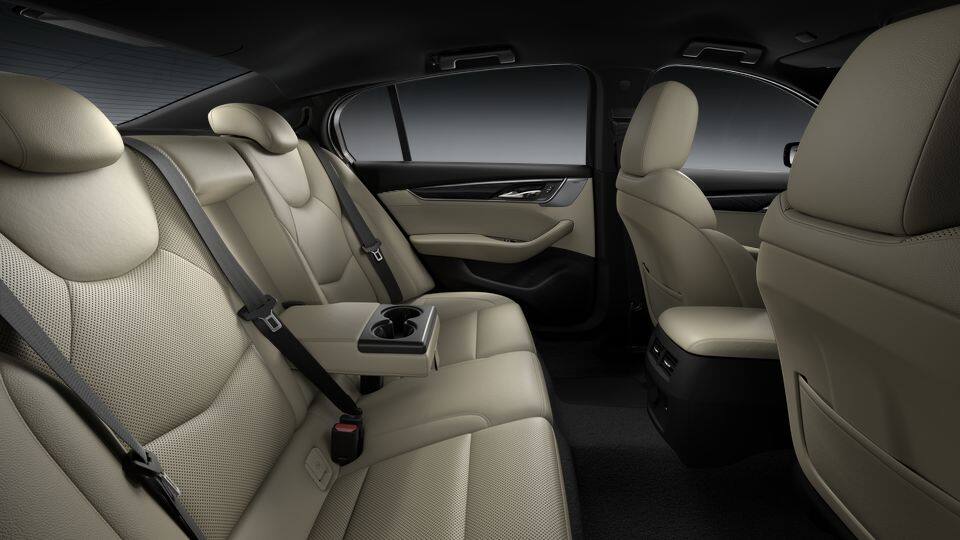 2026 Cadillac CT5 Vehicle Photo in LEOMINSTER, MA 01453-2952
