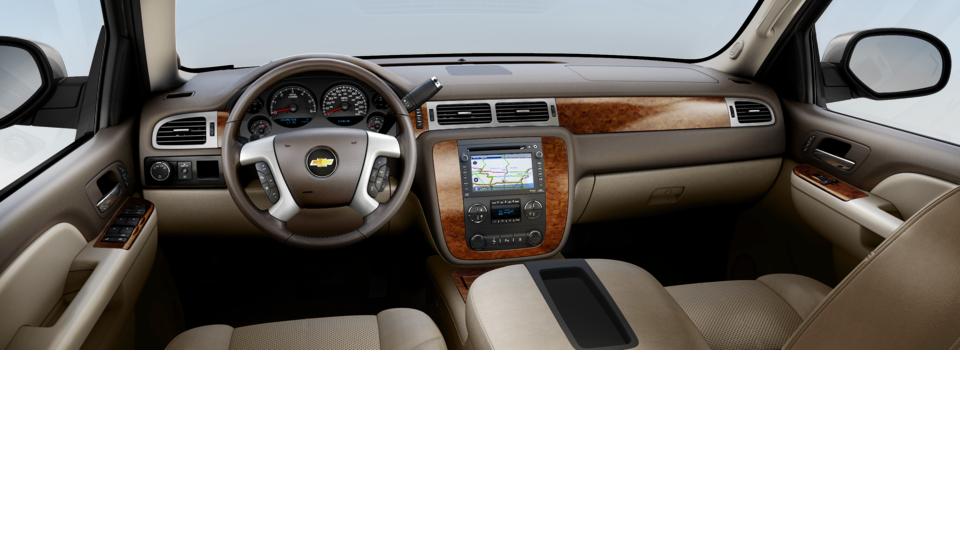 2012 Chevrolet Tahoe Vehicle Photo in DENTON, TX 76210-9321