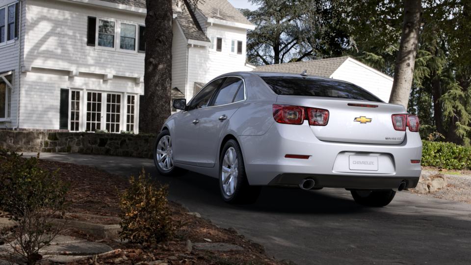 2013 Chevrolet Malibu Vehicle Photo in MOON TOWNSHIP, PA 15108-2571