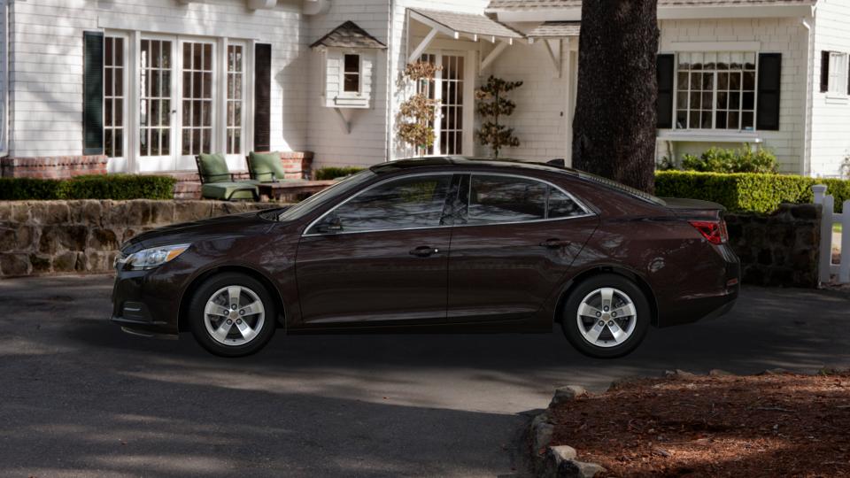 2015 Chevrolet Malibu Vehicle Photo in MOON TOWNSHIP, PA 15108-2571