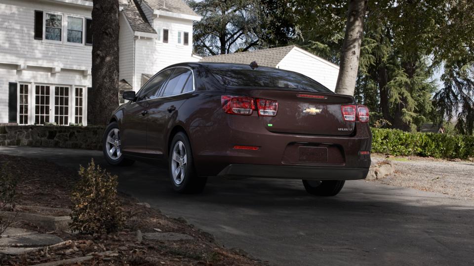 2015 Chevrolet Malibu Vehicle Photo in MOON TOWNSHIP, PA 15108-2571