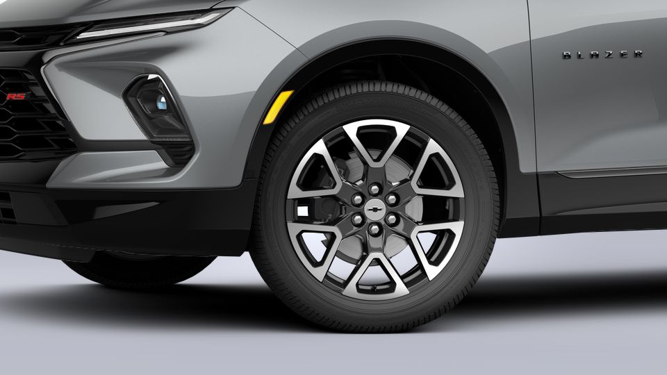 2024 Chevrolet Blazer Vehicle Photo in KANSAS CITY, MO 64114-4502