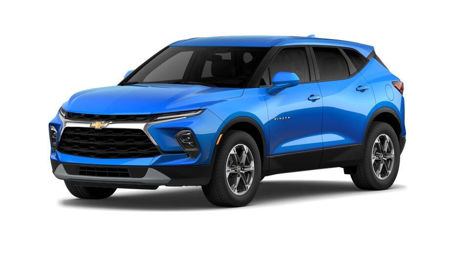 2025 Chevrolet Blazer Vehicle Photo in MOON TOWNSHIP, PA 15108-2571