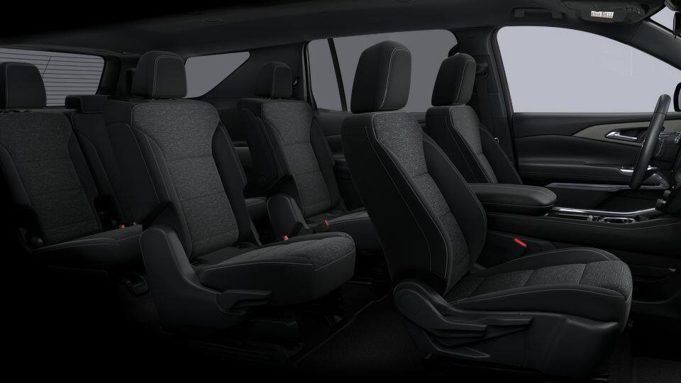 2025 Chevrolet Traverse Vehicle Photo in MOON TOWNSHIP, PA 15108-2571