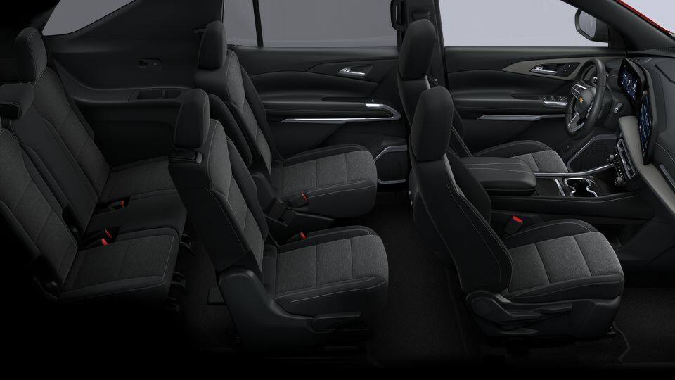 2025 Chevrolet Traverse Vehicle Photo in MOON TOWNSHIP, PA 15108-2571