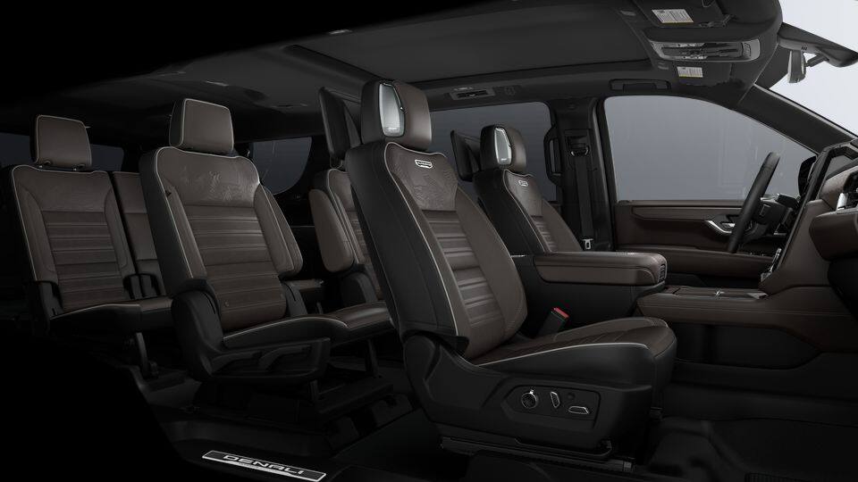 2025 GMC Yukon XL Vehicle Photo in Akron, OH 44312