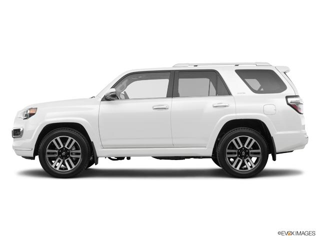 2017 Toyota 4Runner Vehicle Photo in Savannah, GA 31419