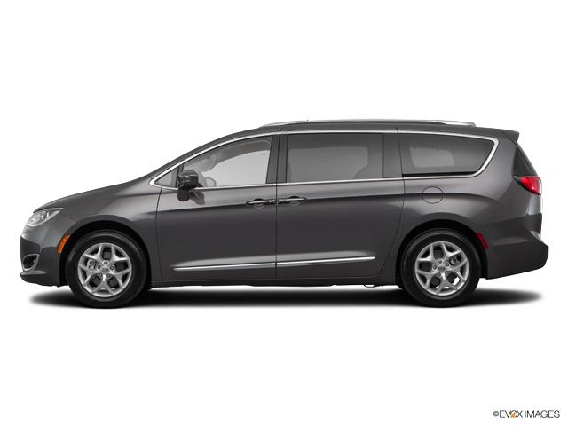 2019 Chrysler Pacifica Vehicle Photo in Trevose, PA 19053