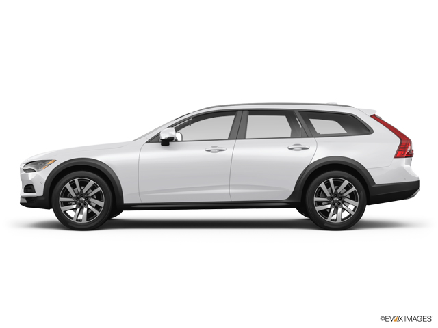 2025 Volvo V90 Cross Country Vehicle Photo in KANSAS CITY, MO 64114-4545