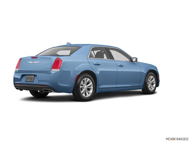 2019 Chrysler 300 Vehicle Photo in INDEPENDENCE, MO 64055-1314