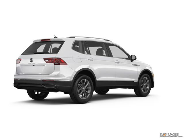 2023 Volkswagen Tiguan Vehicle Photo in Lees Summit, MO 64086
