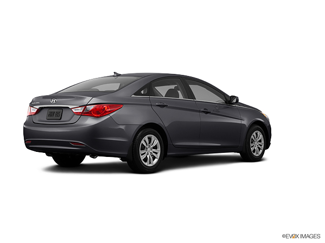 2013 Hyundai SONATA Vehicle Photo in Lees Summit, MO 64086