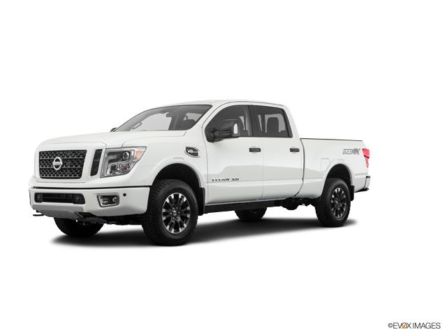 2019 Nissan Titan XD Vehicle Photo in Bluffton, SC 29910
